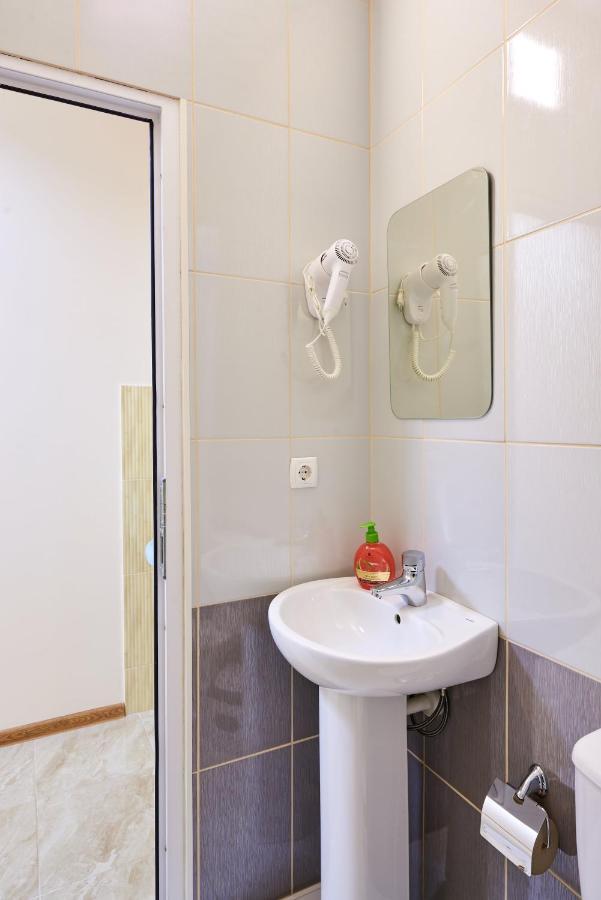 Хостел Perron Jarkov Exterior foto